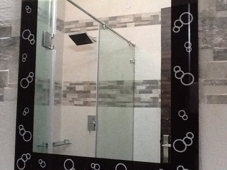 undefined, sector 36 6+ Bedroom 202 Sq.Mt. Independent House In Sector 36 Noida 9653923