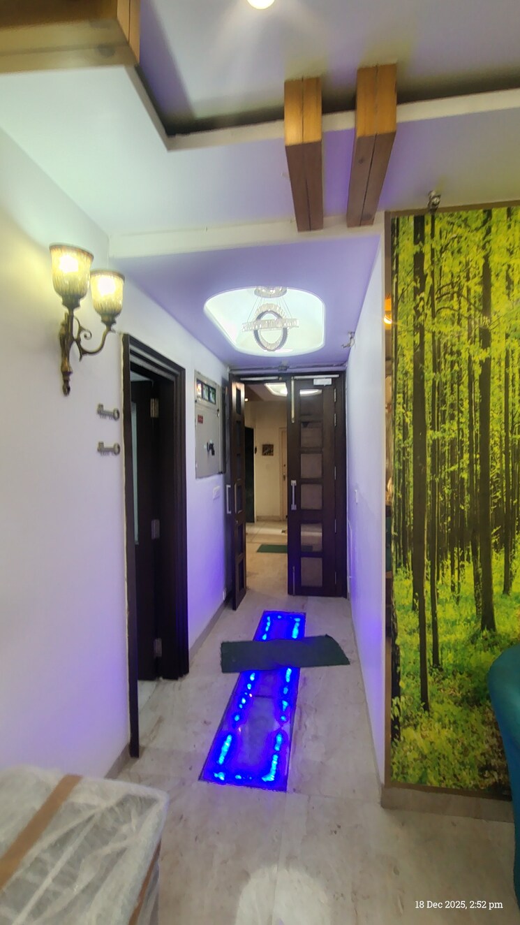 undefined, unitech-palms 3.5 Bedroom 2150 Sq.Ft. Apartment In South City 1 Gurgaon 9653927