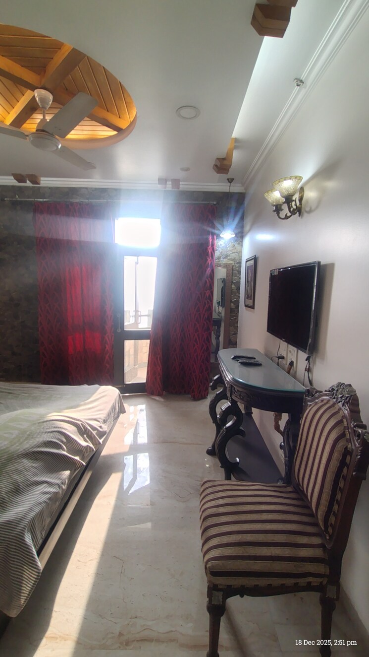 undefined, unitech-palms 3.5 Bedroom 2150 Sq.Ft. Apartment In South City 1 Gurgaon 9653927