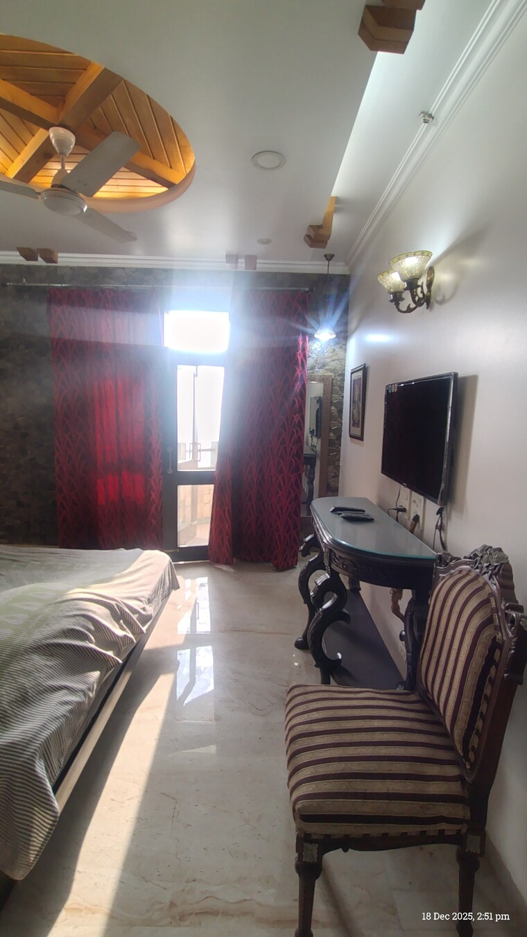 undefined, unitech-palms 3.5 Bedroom 2150 Sq.Ft. Apartment In South City 1 Gurgaon 9653927