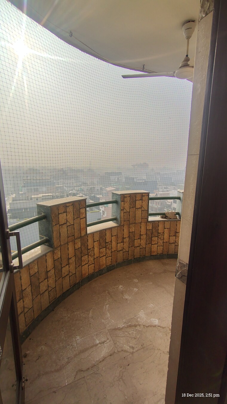 undefined, unitech-palms 3.5 Bedroom 2150 Sq.Ft. Apartment In South City 1 Gurgaon 9653927