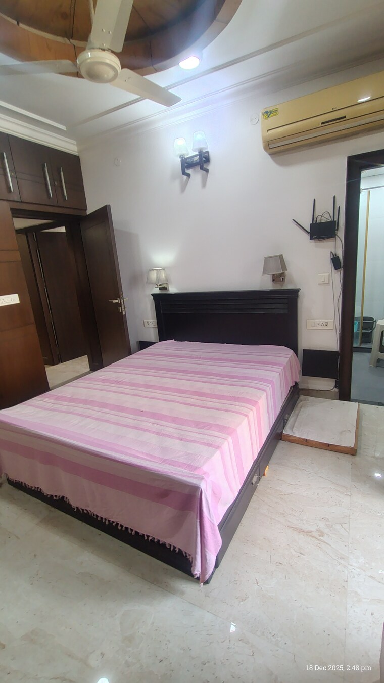 Kitchen, unitech-palms 3.5 Bedroom 2150 Sq.Ft. Apartment In South City 1 Gurgaon 9653927