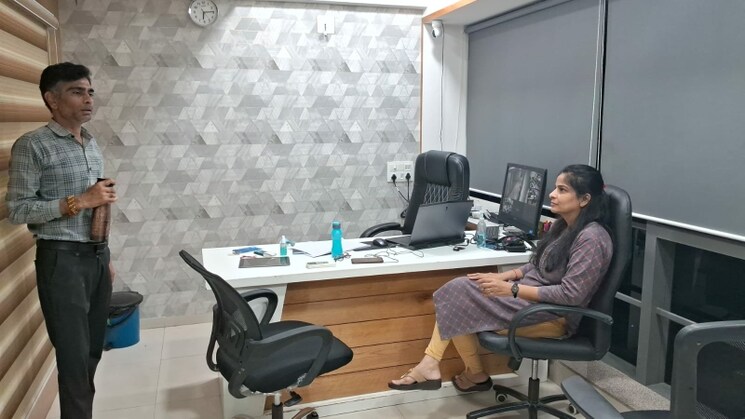 Team Area, sola road Commercial Office Space 970 Sq.Ft. In Sola Road Ahmedabad 9653936