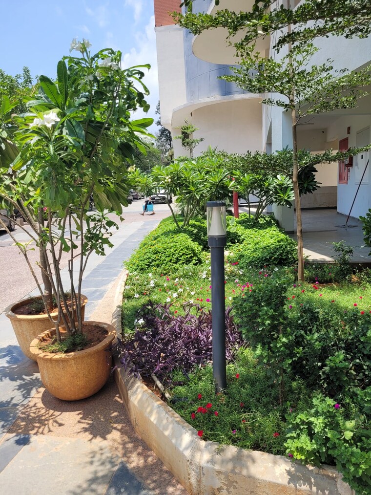 Garden, aparna-sarovar-grande 3 Bedroom 2100 Sq.Ft. Apartment In Nallagandla Hyderabad 9653931