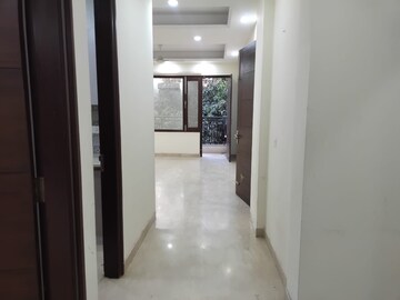 Building Lobby in 2 BHK Builder Floor at Hauz Khas – for Rent