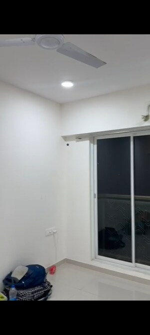 Room in 2.5 BHK Apartment at Sayba Elegant, Kurla East – for Rent
