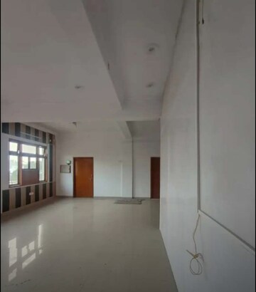 Building Lobby in  Showroom at Hazratganj – for Rent