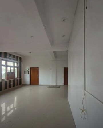Building Lobby in  Showroom at Hazratganj – for Rent