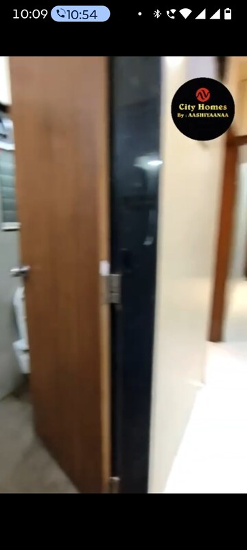 Furnished Amenities in 3 BHK Apartment at Kurla East – for Rent