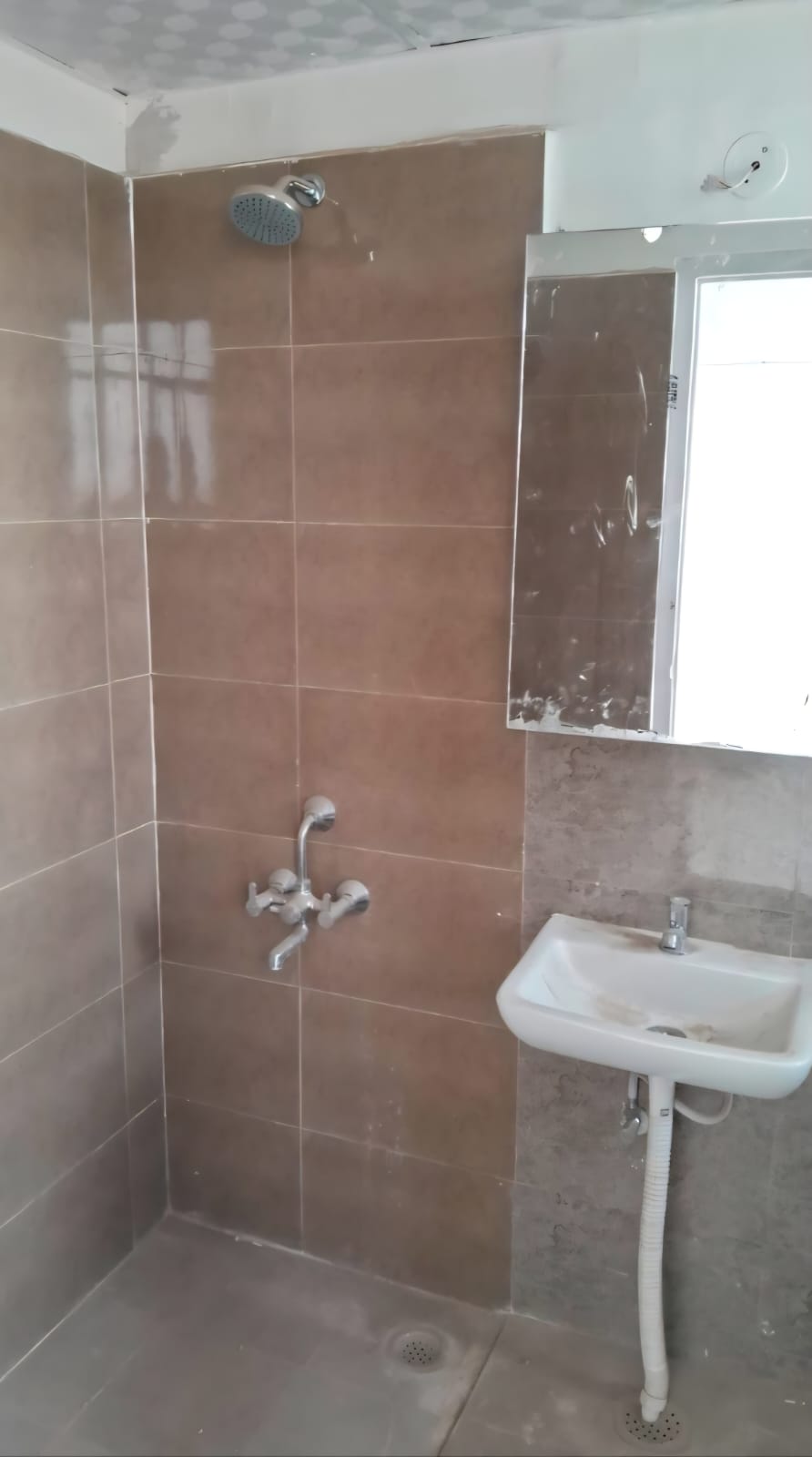 2 BHK 635 Sq.Ft. Apartment in Suncity Avenue 76