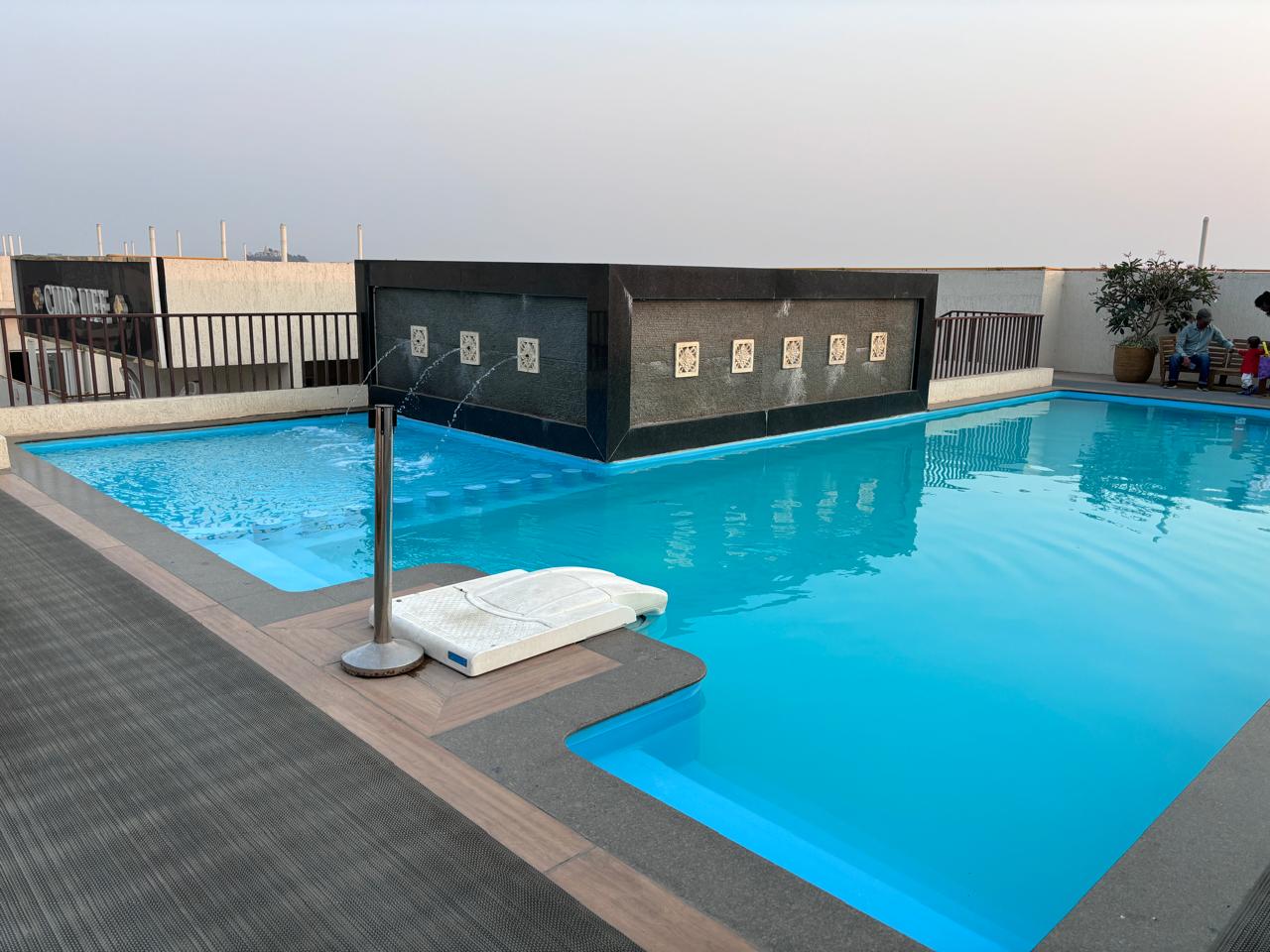 3 BHK + Pooja Room Apartment For Rent in Platinum Life