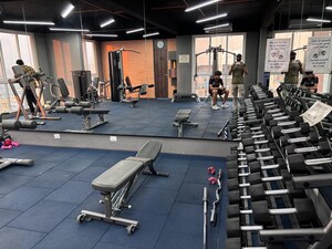 Gym in 3 BHK Apartment at Platinum Life, Andheri West – for Rent