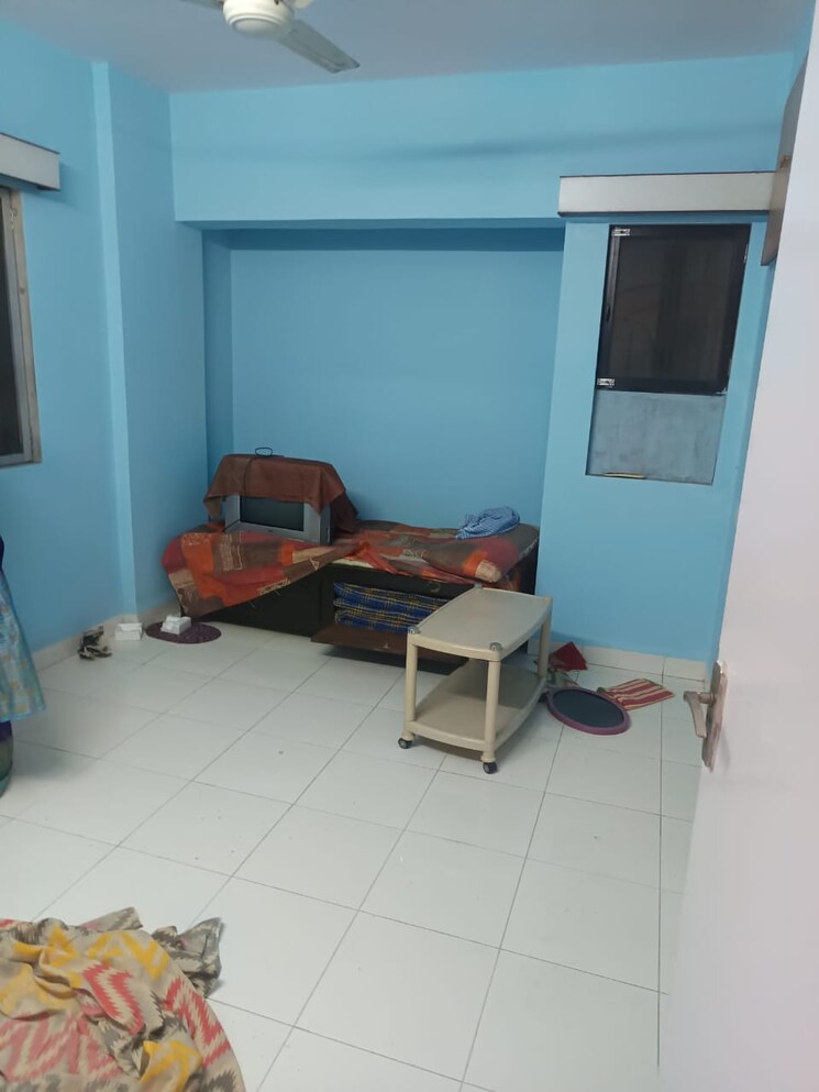 Master Bedroom, green-acres-ii-chs-ltd 2 Bedroom 650 Sq.Ft. Apartment In Ghodbunder Road Thane 9653960