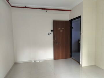 Room in 1 BHK Apartment at Raunak Bliss, Ghodbunder Road – for Rent