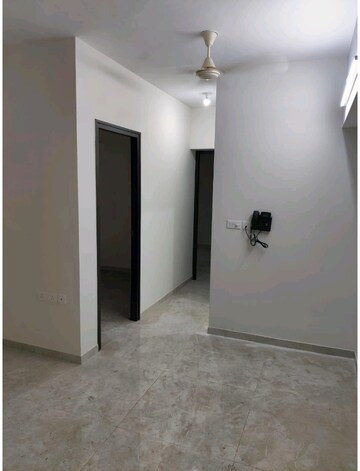 Room in 2 BHK Apartment at Lodha Amara Tower 44, Kolshet Road – for Rent