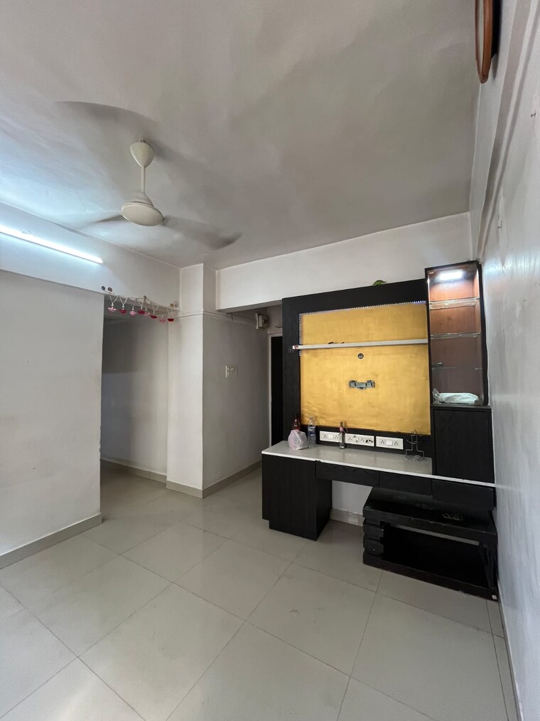 Hall, charai 1 Bedroom 450 Sq.Ft. Apartment In Charai Thane 9634316