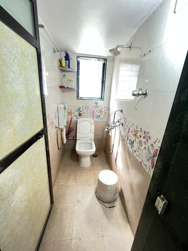 Bathroom, charai 1 Bedroom 450 Sq.Ft. Apartment In Charai Thane 9634316