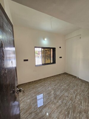 Room in 2 BHK Apartment at Wadgaon Sheri – for Rent
