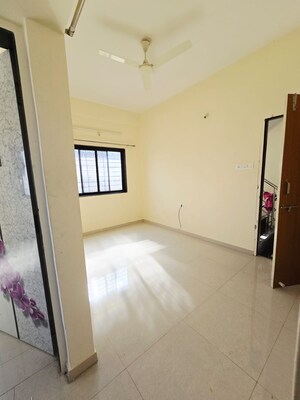 Room in 1 BHK Apartment at Wadgaon Sheri – for Rent