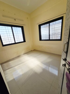 Room in 1 BHK Apartment at Wadgaon Sheri – for Rent