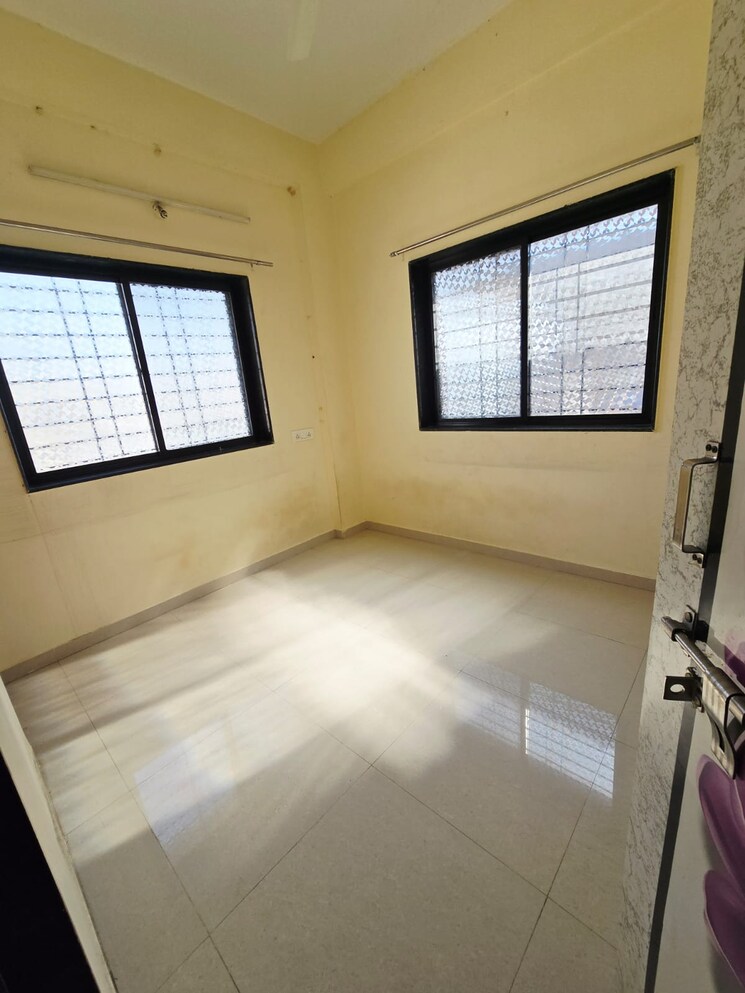 Room, wadgaon sheri 1 Bedroom 550 Sq.Ft. Apartment In Wadgaon Sheri Pune 9654042
