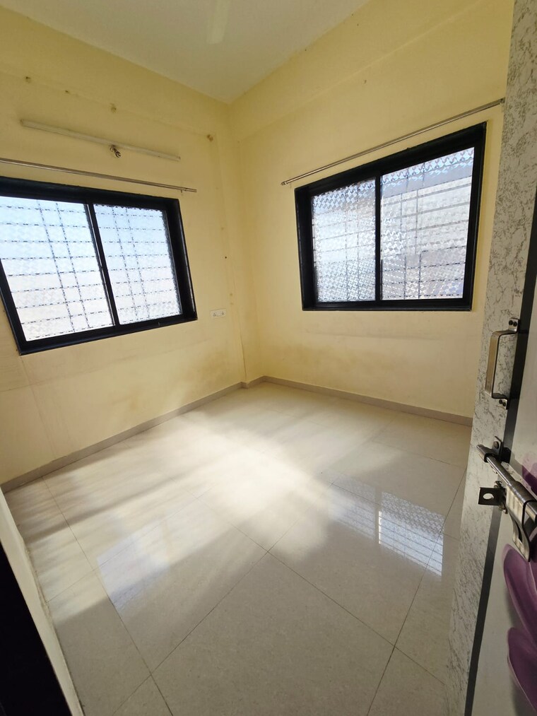 Room, wadgaon sheri 1 Bedroom 550 Sq.Ft. Apartment In Wadgaon Sheri Pune 9654042