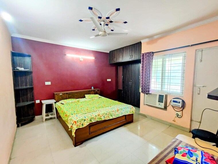 Room, gomti nagar Pg For Boys & Girls In Gomti Nagar 9654046