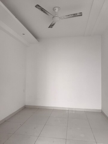 Room in 2 BHK Apartment at Shri Radha Sky Gardens, Sector 16b Greater Noida – for Sale