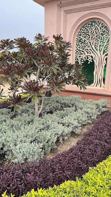 Balcony in 6+ BHK Villa at BBD Green City, Gomti Nagar – for Sale