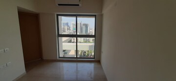 Room in 1 BHK Apartment at Lodha Unica, Jogeshwari West – for Sale