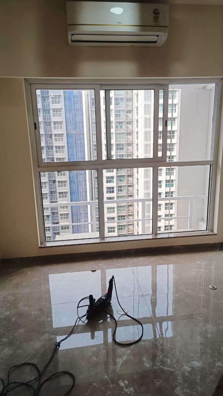 Room, dosti-eastern-bay 2 Bedroom 666 Sq.Ft. Apartment In Wadala Mumbai 9654062