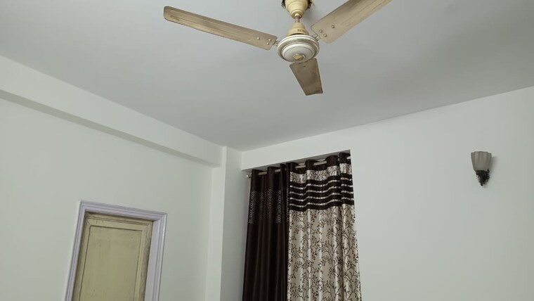 undefined, stellar-greens 2 Bedroom 1250 Sq.Ft. Apartment In Sector 44 Noida 9654064