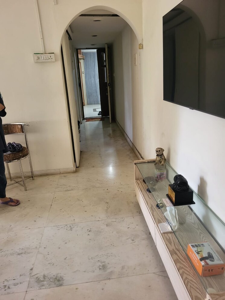 Living Room, andheri west 2 Bedroom 850 Sq.Ft. Apartment In Andheri West Mumbai 9654092