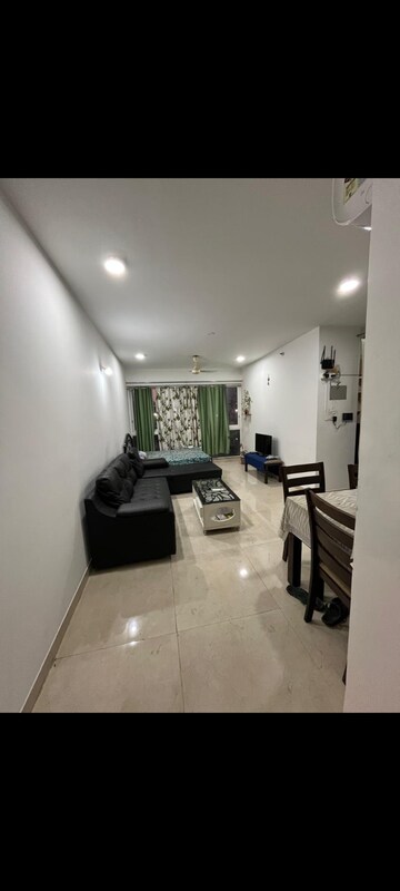 2 BHK Apartment For Rent in Runwal Forests, Kanjurmarg West