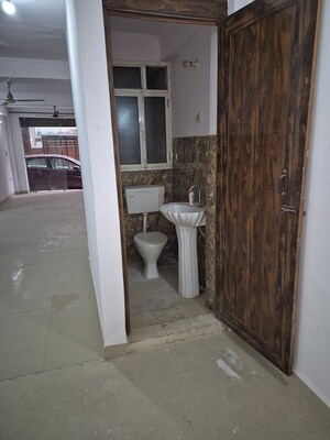 Floor Plan in  Office Space at Mayur Vihar – for Rent