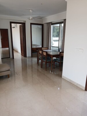Room in 3 BHK Builder Floor at Sector 36 – for Rent