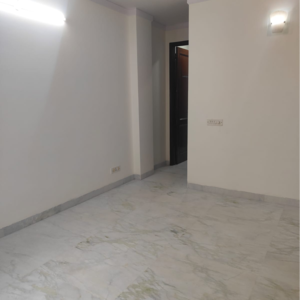 Room in 2 BHK Builder Floor at Saket – for Rent