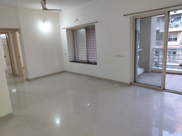 Room, mirchandani-palms 2 Bedroom 1150 Sq.Ft. Apartment In Rahatani Pune 9654138