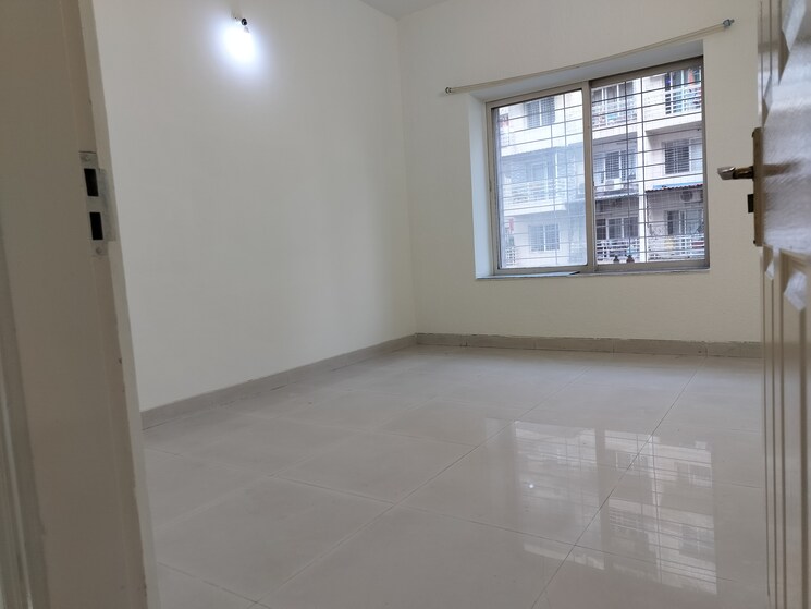 Room, mirchandani-palms 2 Bedroom 1150 Sq.Ft. Apartment In Rahatani Pune 9654138