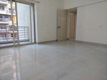 Room in 2 BHK Apartment at Mirchandani Palms, Rahatani – for Rent