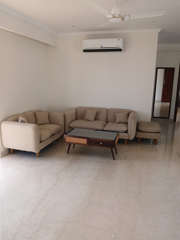 Living Room, sector 36 2 Bedroom 3400 Sq.Ft. Builder Floor In Sector 36 Chandigarh 9654131