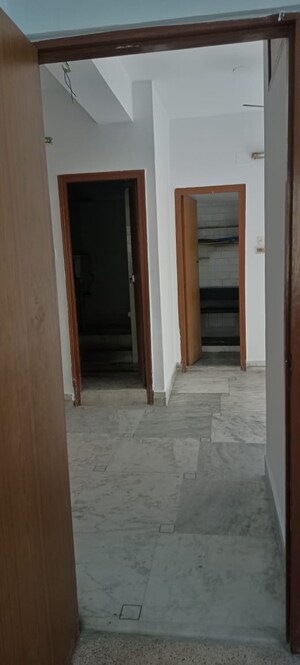 Room in 2 BHK Apartment at Kristi Villa, Chinar Park – for Rent