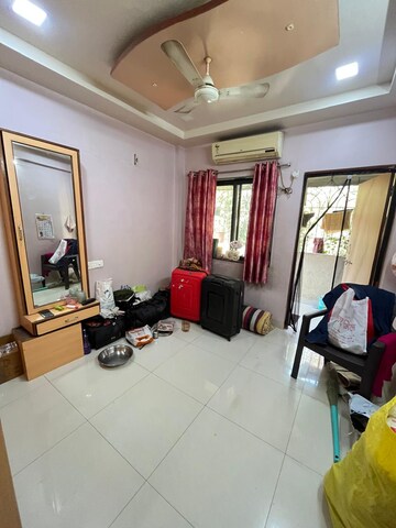 Team Area in 1 BHK Apartment at Dhanlaxmi Park, Kothrud – for Rent