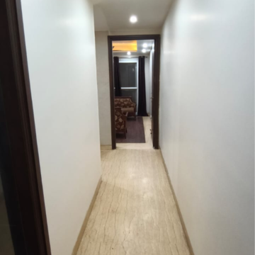 Building Lobby in 2 BHK Builder Floor at Malviya Nagar – for Rent