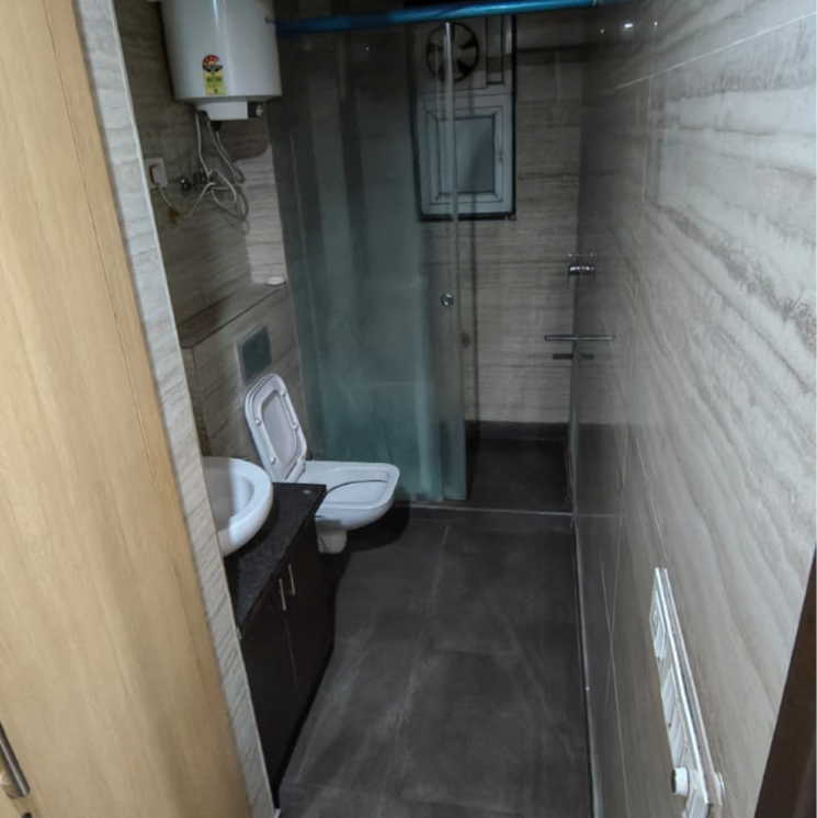 Bathroom, malviya nagar 2 Bedroom 900 Sq.Ft. Builder Floor In Malviya Nagar Delhi 9654192