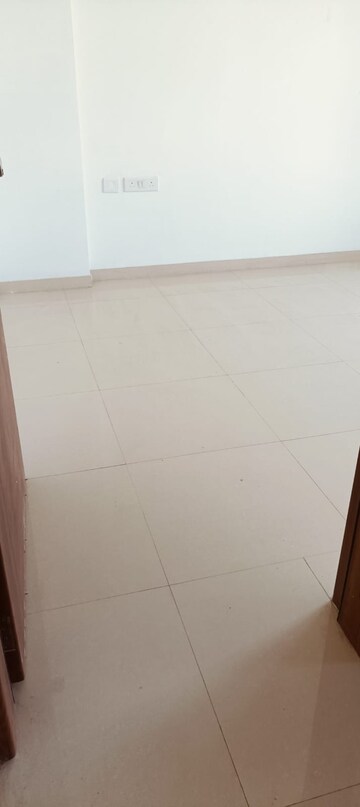 Room in 2 BHK Apartment at Vatsalya Puram, Kothrud – for Sale