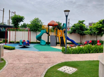 Plot – Garden View at BPTP District 3, Sector 85 - for Sale