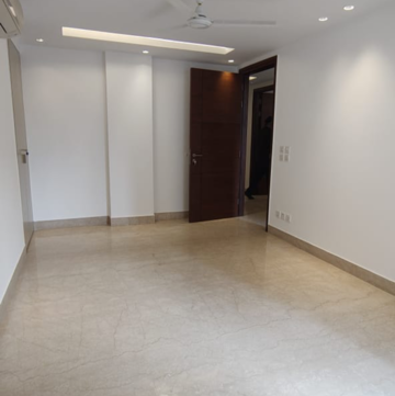 Room in 4 BHK Builder Floor at Boutique Residential Apartments A-7 1, Vasant Vihar – for Rent