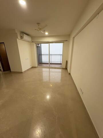 2 BHK Apartment For Rent in Godrej Meridien, Mohammad Heri Village