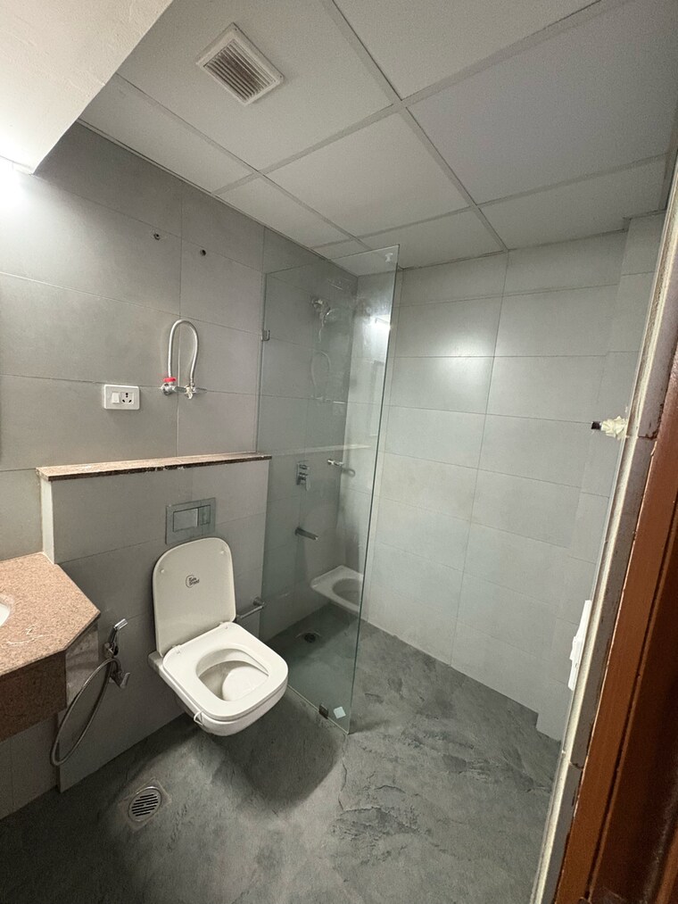 Bathroom, godrej-meridien 2 Bedroom 1366 Sq.Ft. Apartment In Mohammad Heri Village Gurgaon 9654220